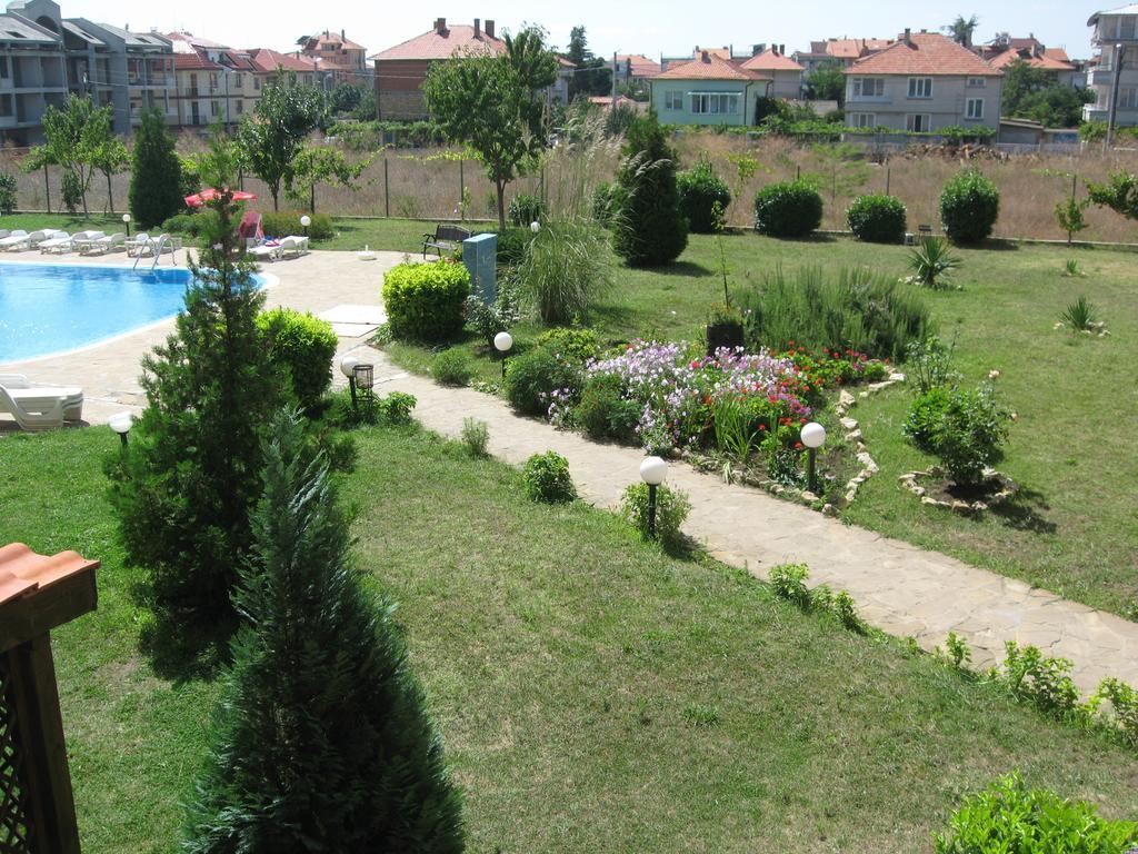 Chateau Aheloy Hotel Pomorie Esterno foto