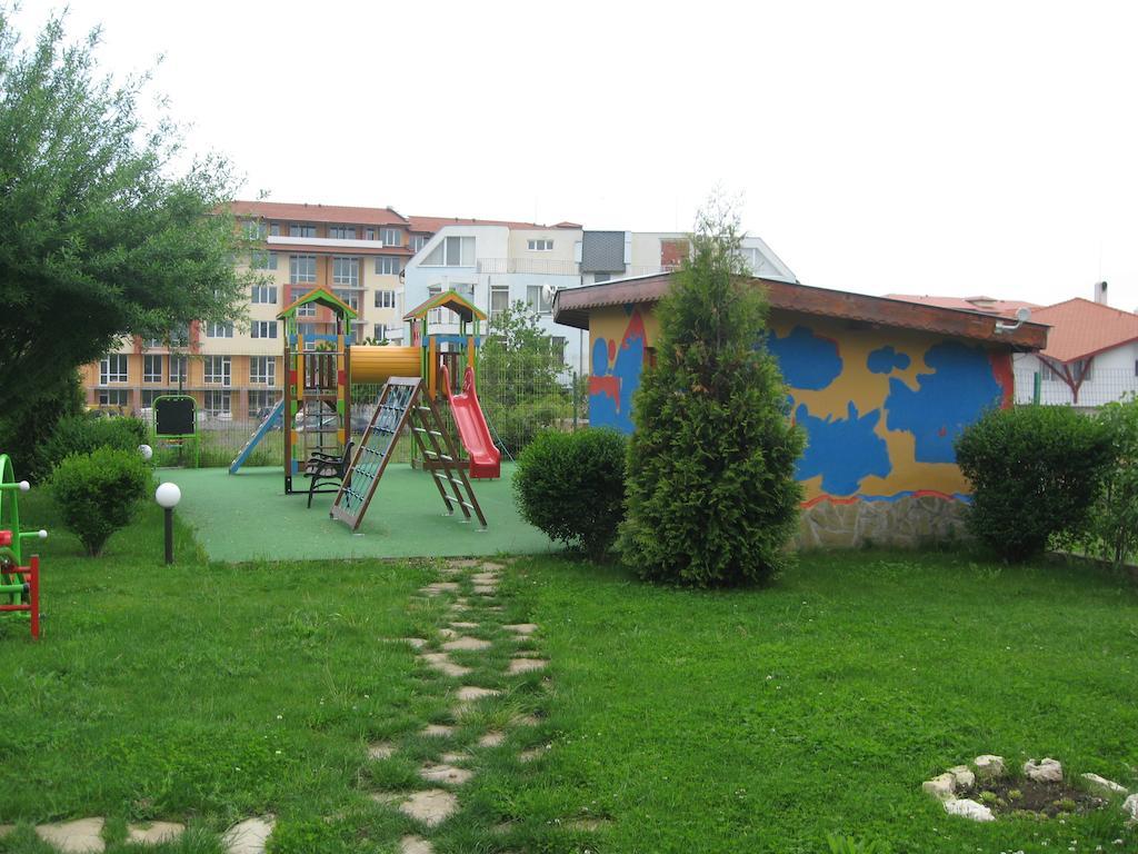 Chateau Aheloy Hotel Pomorie Esterno foto
