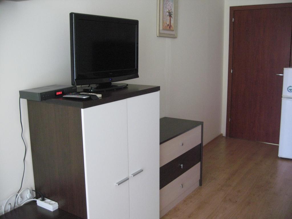 Chateau Aheloy Hotel Pomorie Esterno foto