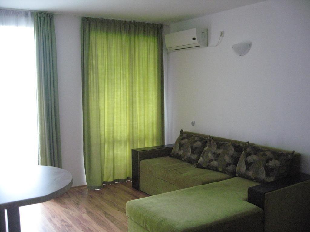 Chateau Aheloy Hotel Pomorie Esterno foto