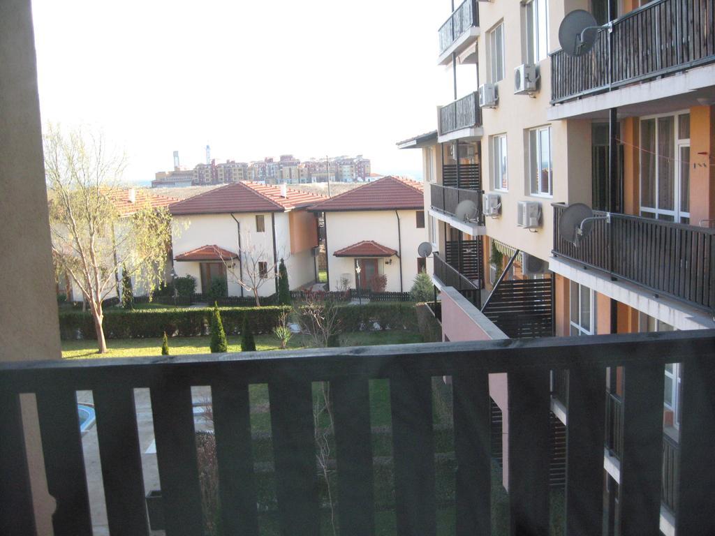 Chateau Aheloy Hotel Pomorie Esterno foto