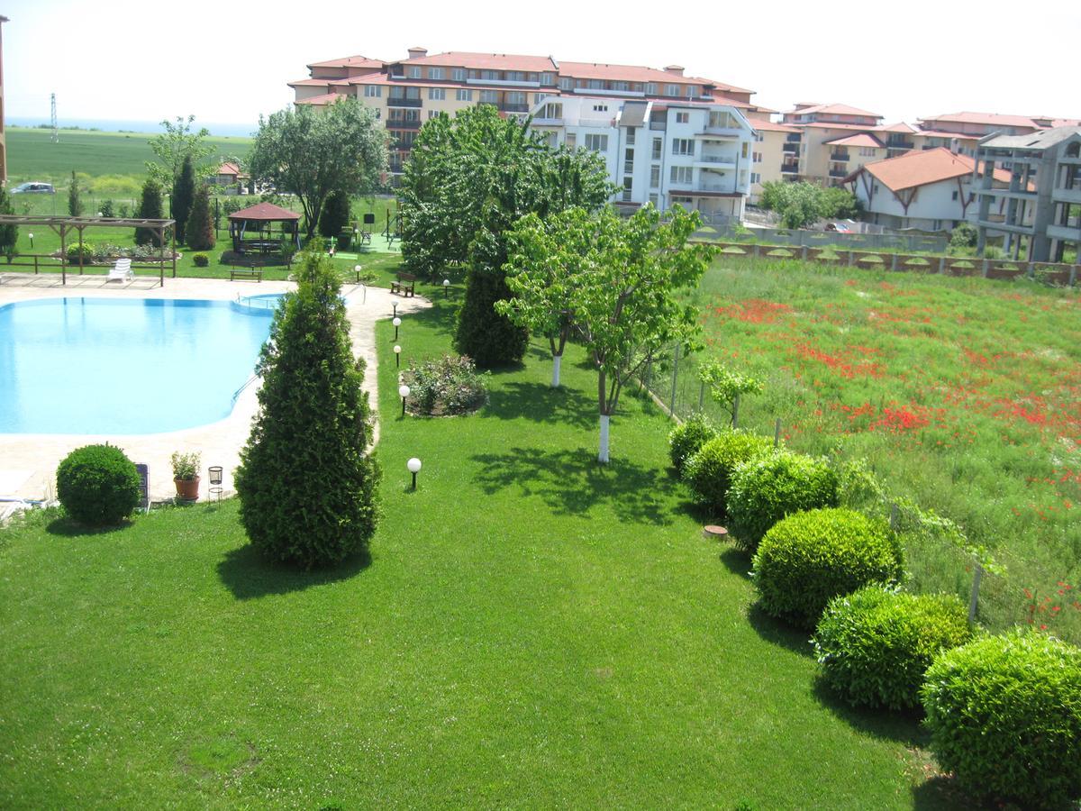 Chateau Aheloy Hotel Pomorie Esterno foto
